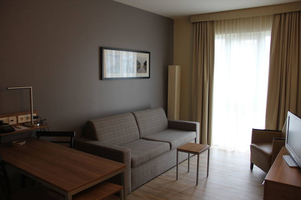 Citadines Arnulfpark Munich Aparthotel Exterior photo